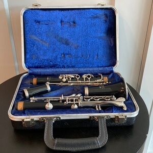 Yamaha Clarinet with case